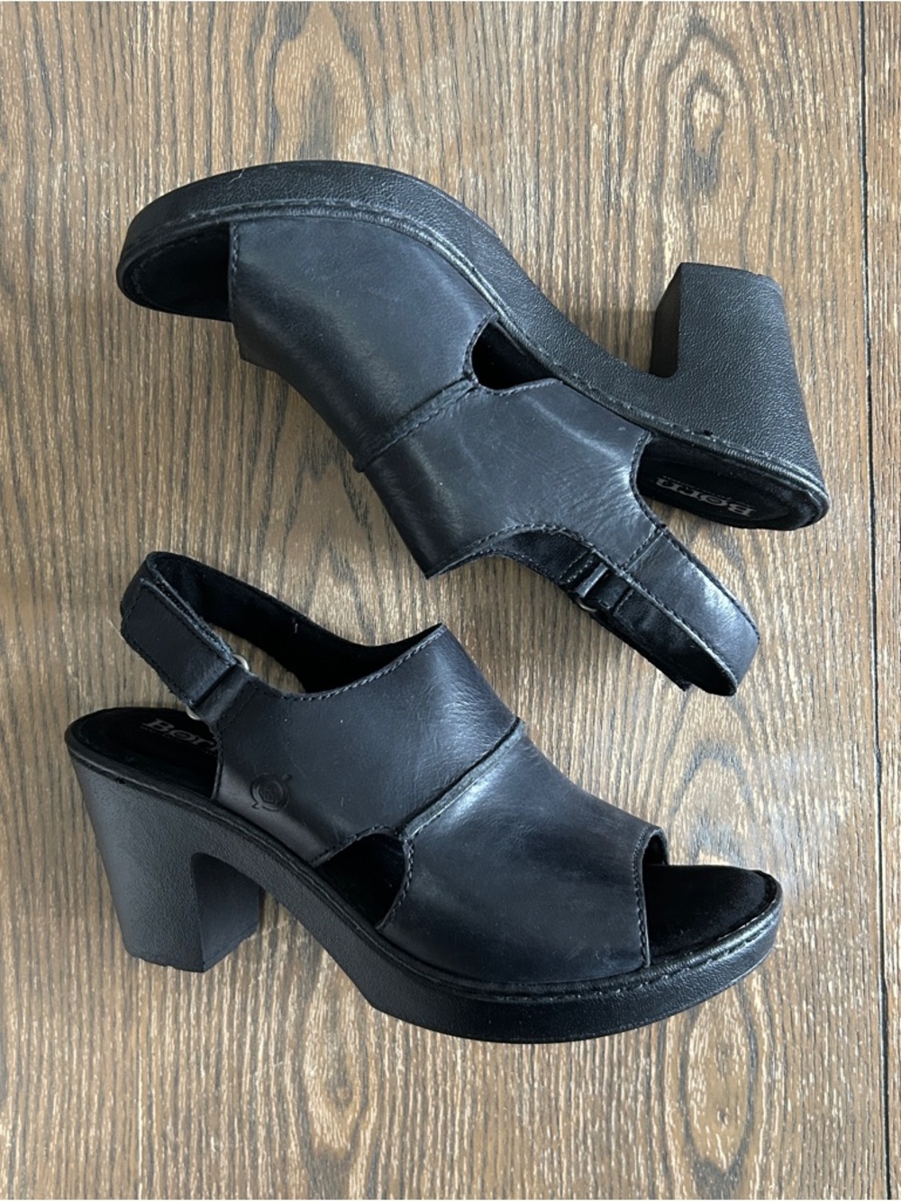 Born Wevika Dress Sandal Black Leather Upper 3.5 Inch Heel Size 9 - Picture 2 of 11